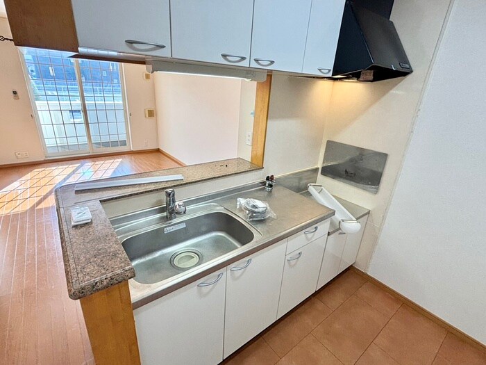 物件内観写真4　(キッチン)