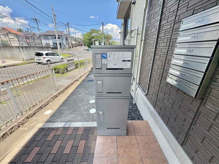 物件外観写真4　(建物設備)