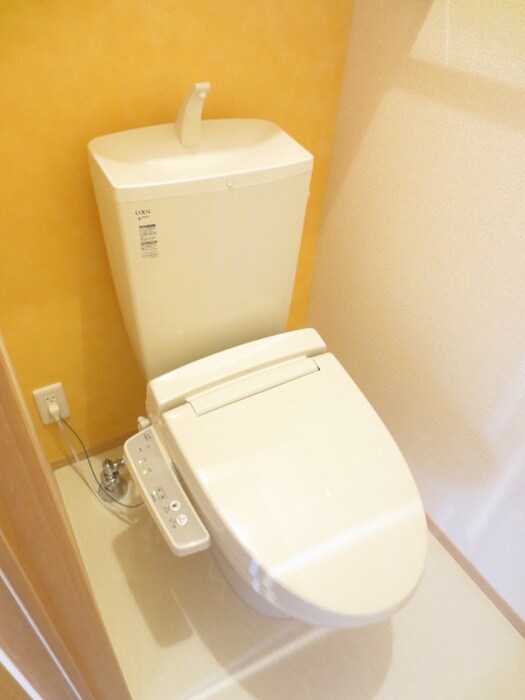 物件内観写真14　(トイレ)