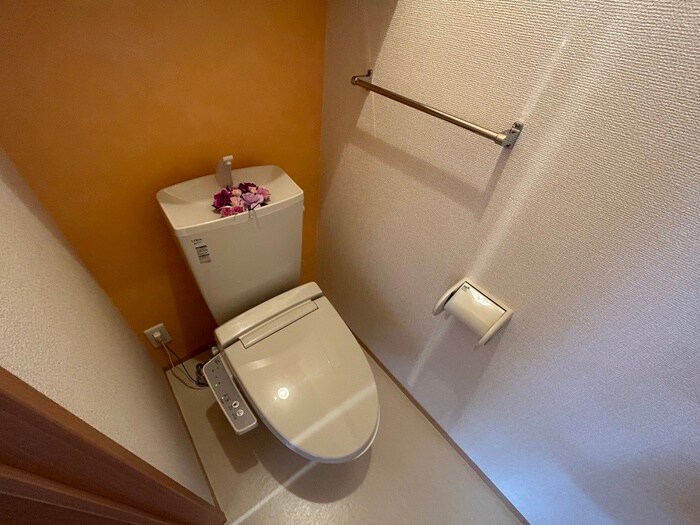 物件内観写真14　(トイレ)