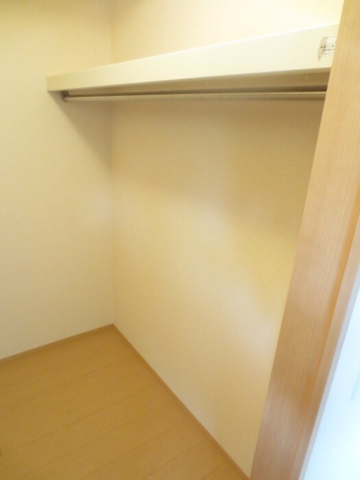 物件内観写真17　(収納)