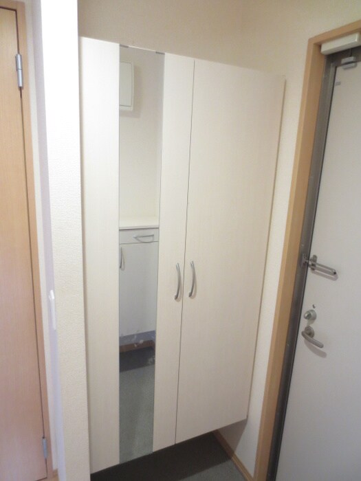 物件内観写真22　(靴箱)