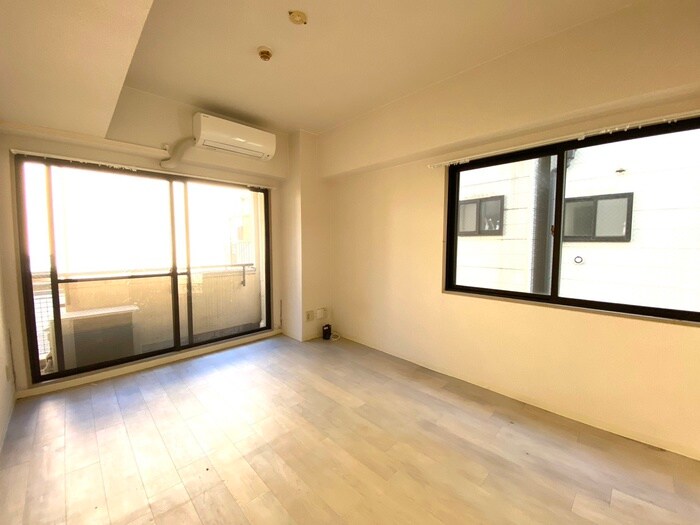 物件内観写真6　(居室)