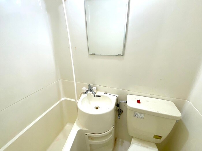 物件内観写真11　(洗面)