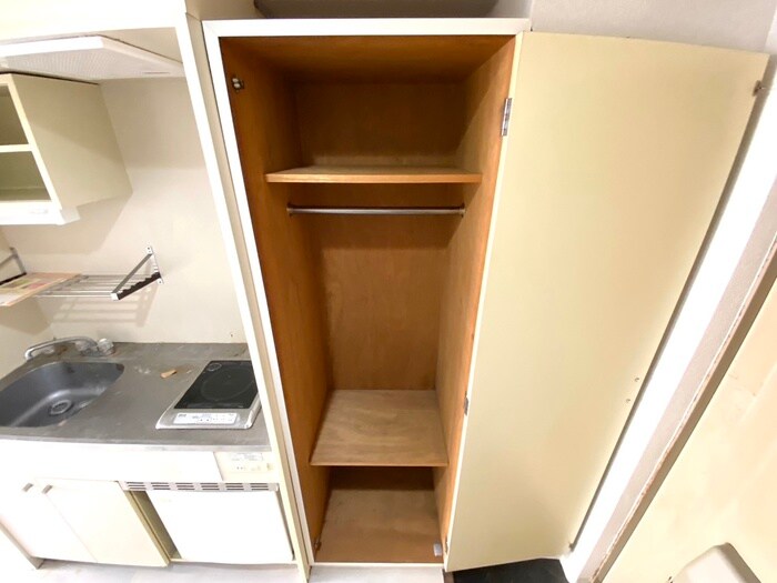 物件内観写真16　(収納)