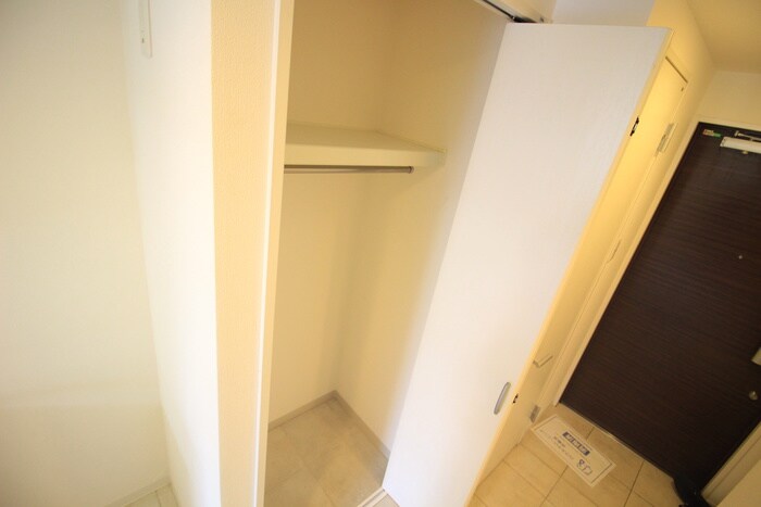 物件内観写真12　(収納)
