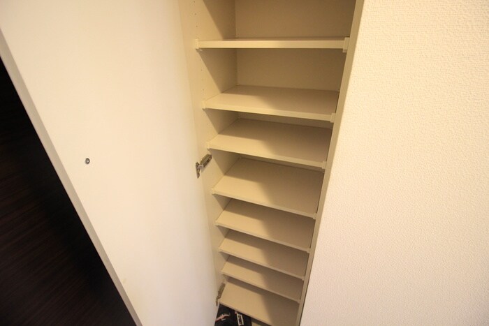 物件内観写真20　(靴箱)