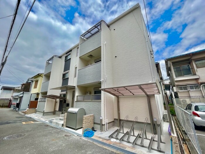 物件外観写真2　(外観写真)