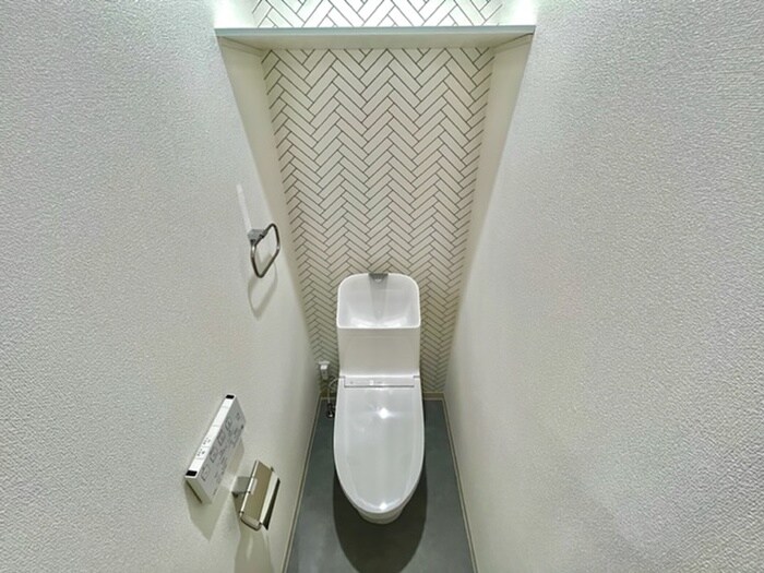 物件内観写真15　(トイレ)