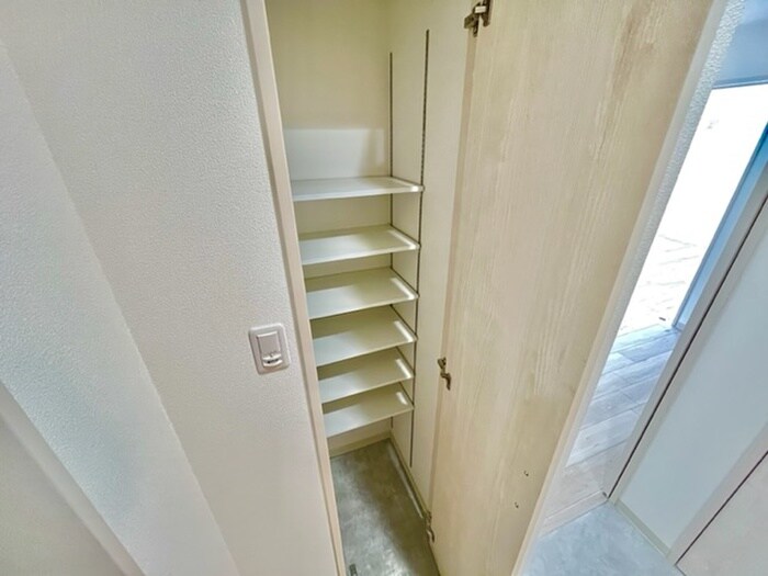 物件内観写真20　(靴箱)