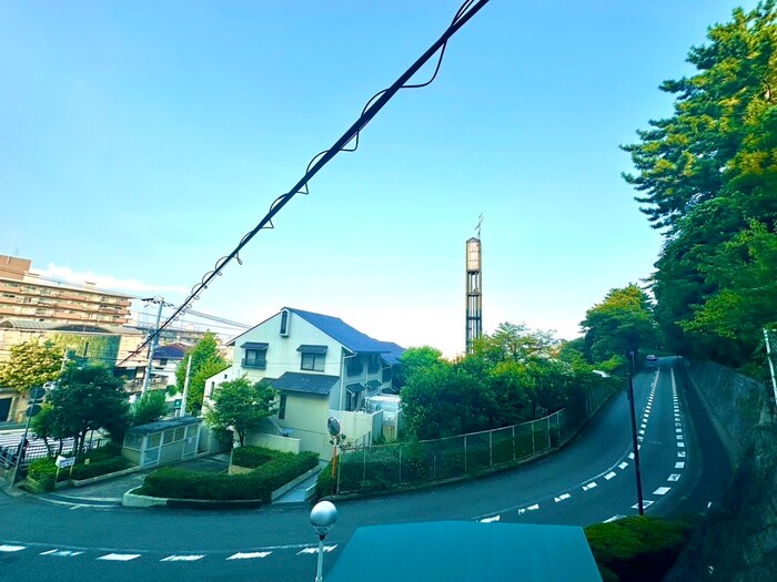 物件内観写真15　(室内からの展望)