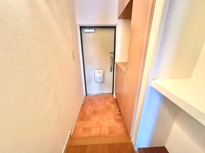 物件内観写真19　(玄関)