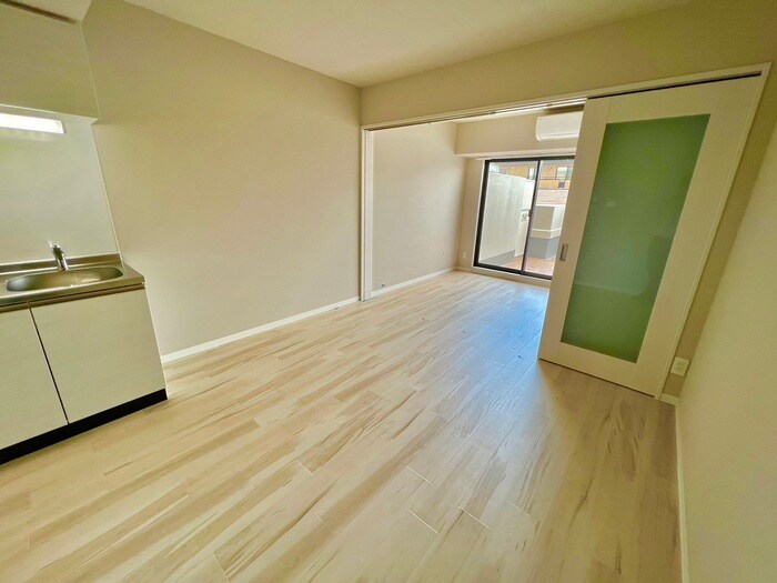 物件内観写真7　(居室)