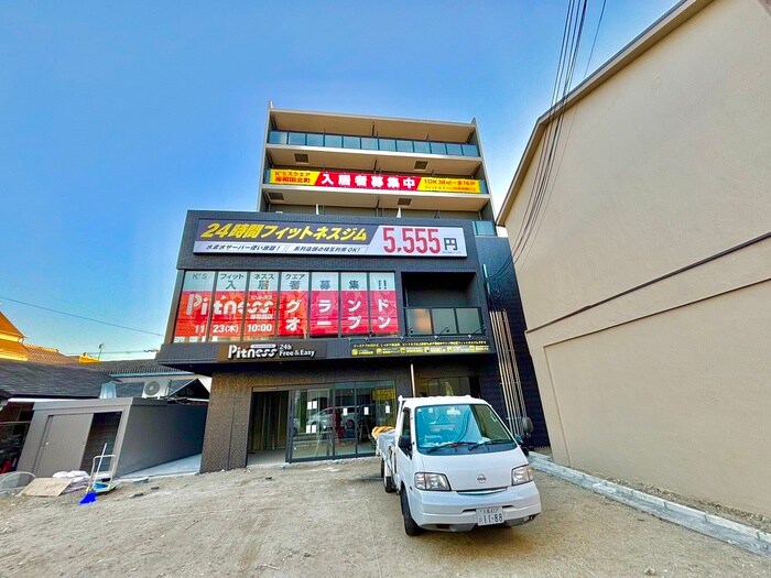 物件外観写真4　(外観写真)