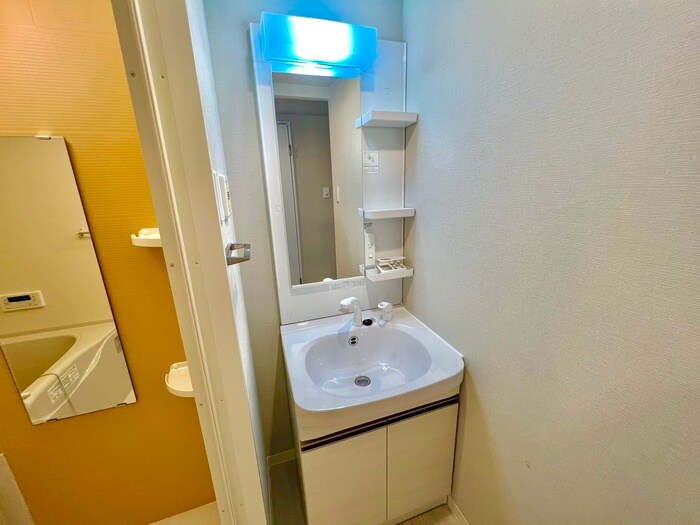 物件内観写真13　(洗面)