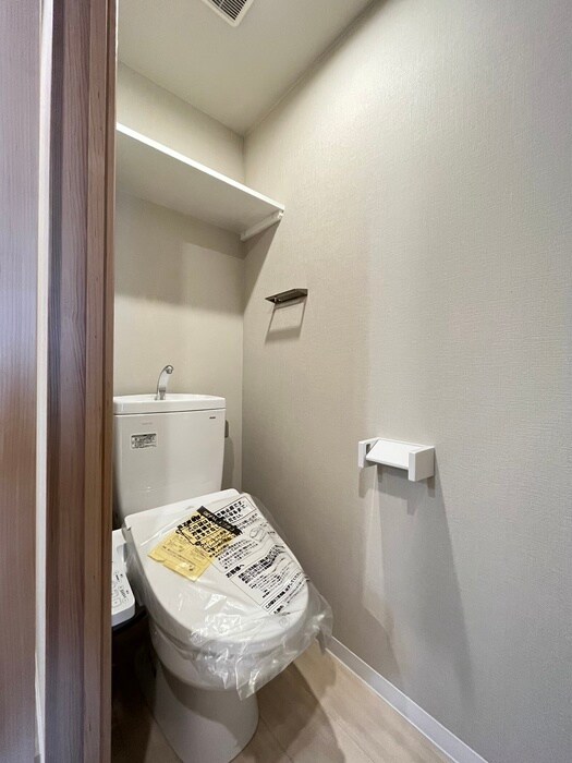 物件内観写真15　(トイレ)