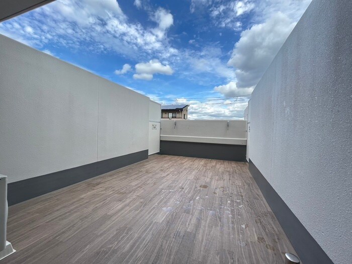 物件内観写真22　(室内からの展望)