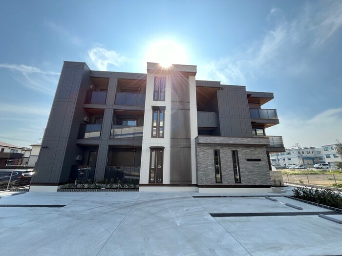 物件外観写真2　(外観写真)