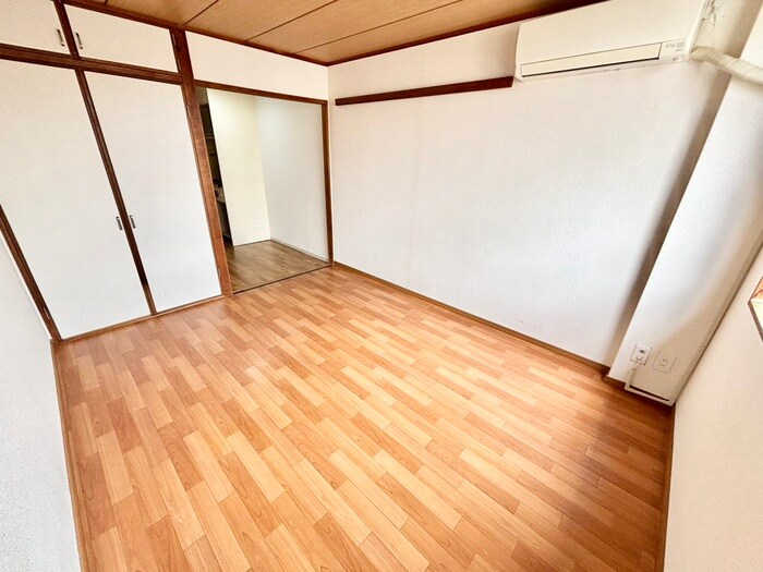 物件内観写真12　(居室)