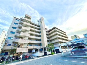 エミナ－ル南草津外観写真