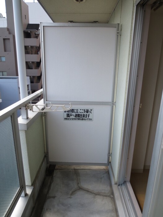 物件内観写真10　(ベランダ・バルコニー)