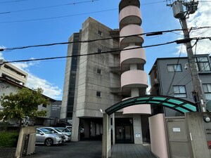 ウエストヒルズ外観写真