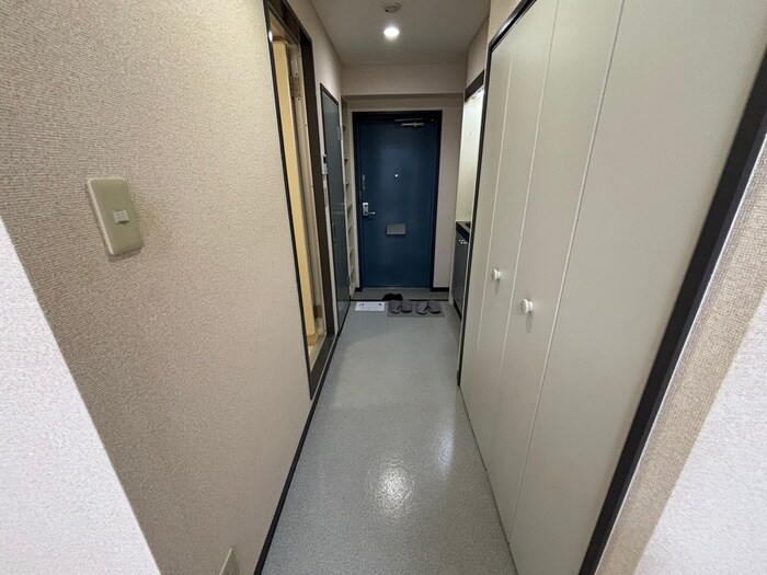 物件内観写真12　(廊下)