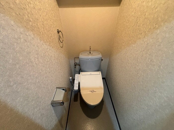 物件内観写真16　(トイレ)