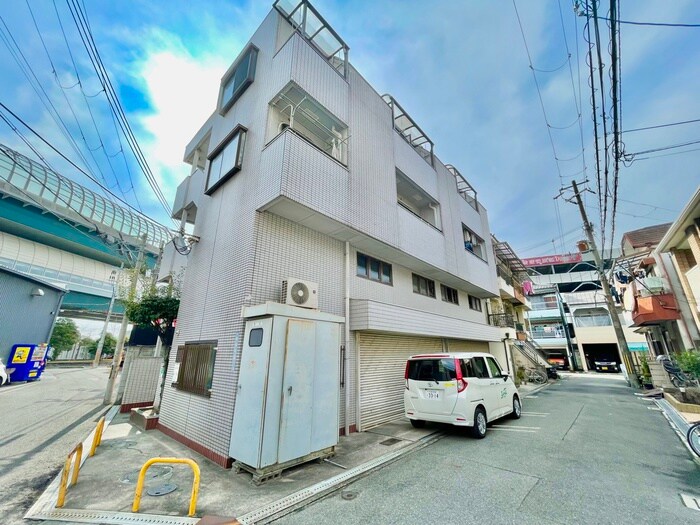 物件外観写真2　(外観写真)