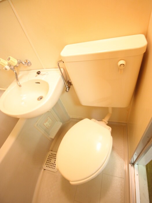 物件内観写真10　(トイレ)