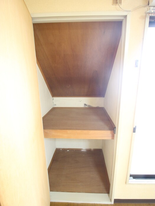 物件内観写真15　(収納)