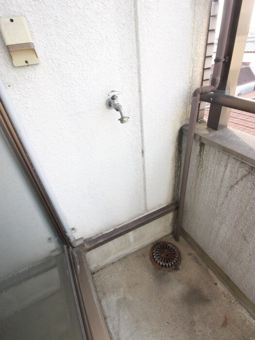 物件内観写真18　(洗濯機置場)