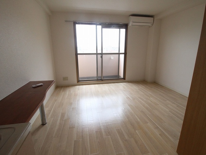 物件内観写真12　(居室)