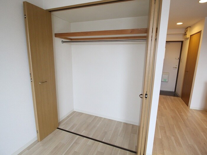 物件内観写真13　(収納)