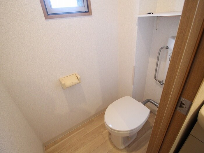 物件内観写真15　(トイレ)