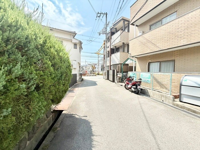 物件外観写真6　(周辺環境)