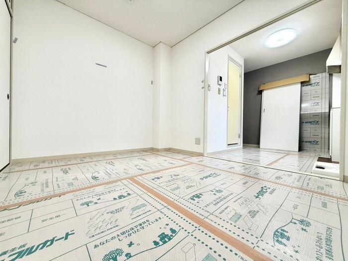 物件内観写真13　(居室)