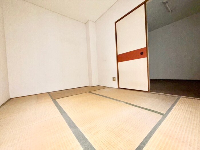 物件内観写真15　(居室)