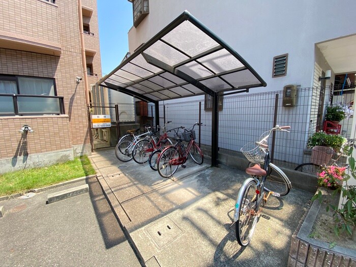 Belle Collineの駐輪場