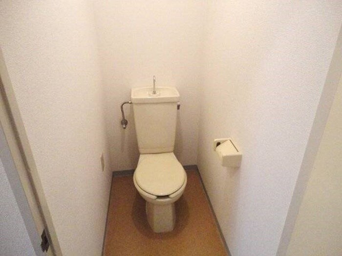 物件内観写真10　(トイレ)