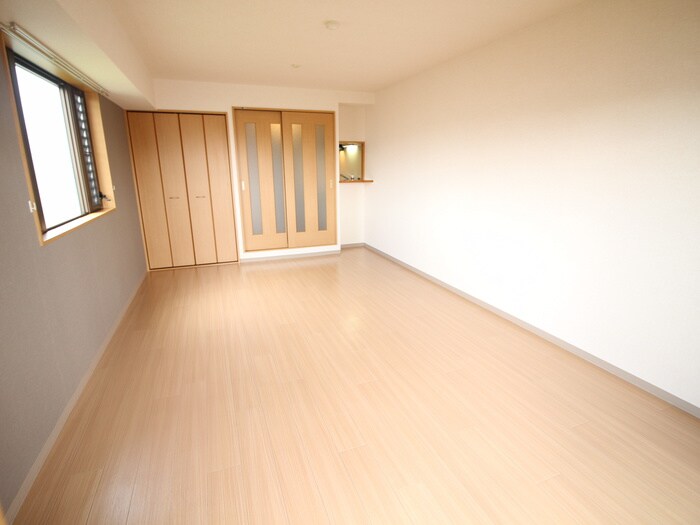 物件内観写真17　(居室)