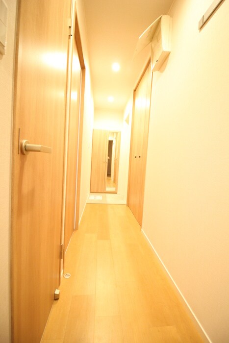物件内観写真9　(廊下)