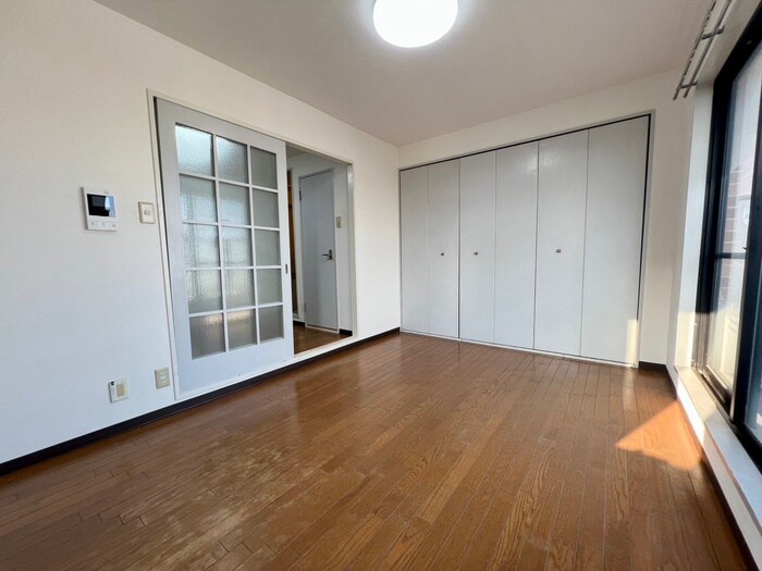 物件内観写真10　(居室)