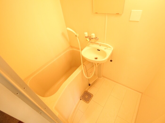 物件内観写真10　(バス／シャワールーム等)