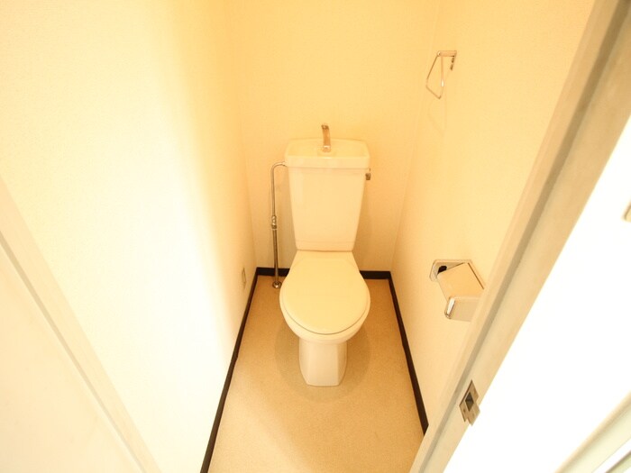 物件内観写真12　(トイレ)