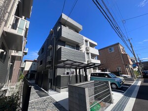 サライ武庫之荘外観写真