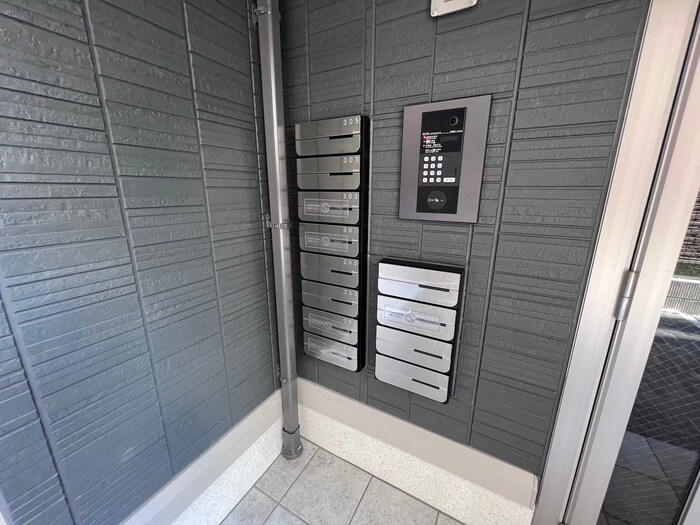 物件外観写真6　(建物設備)