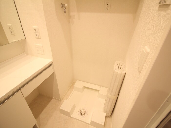 物件内観写真20　(洗濯機置場)