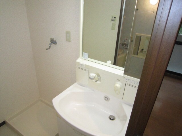 物件内観写真8　(洗面)