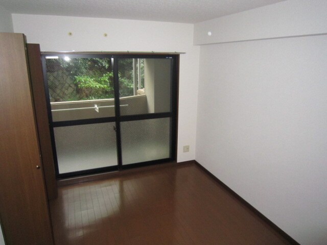 物件内観写真12　(居室)